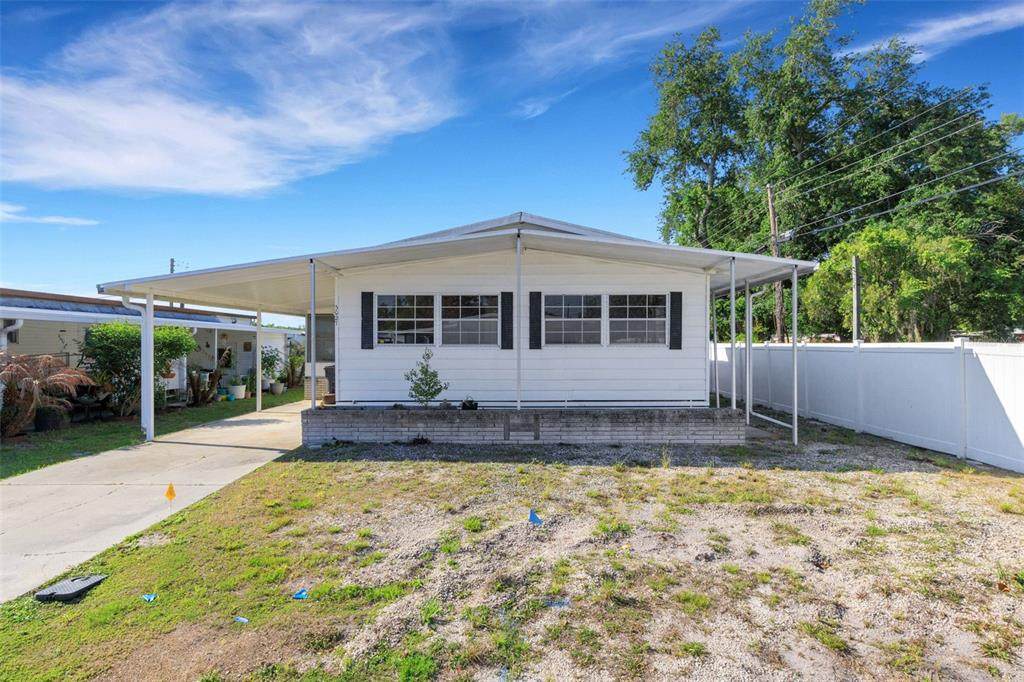 3027 Mimosa Way - Photo 1