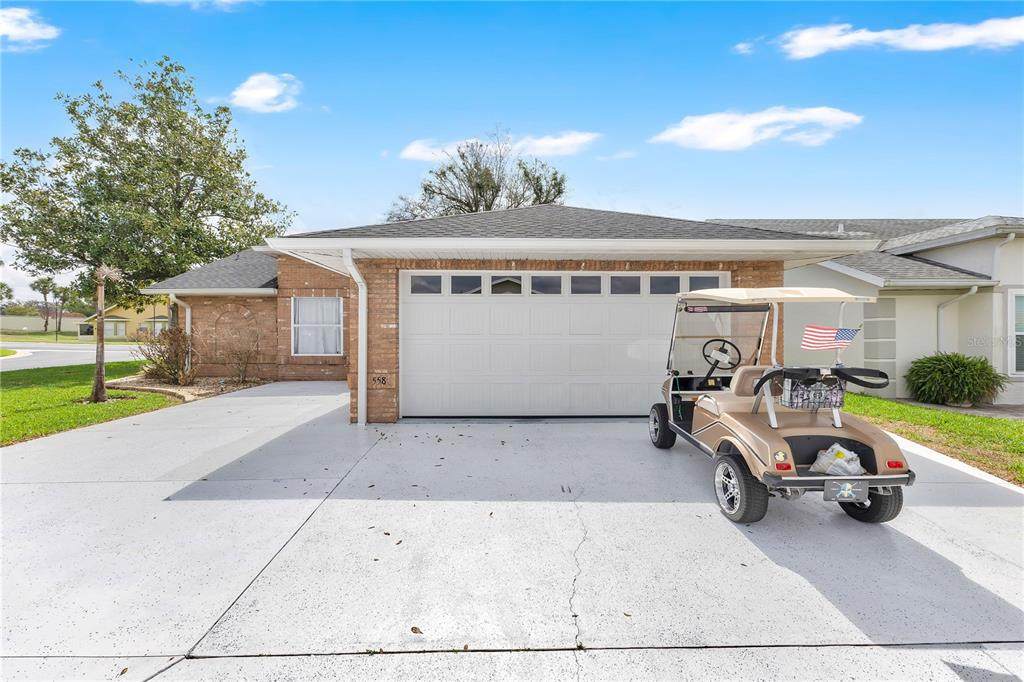 558 Pinnacle Drive - Photo 1