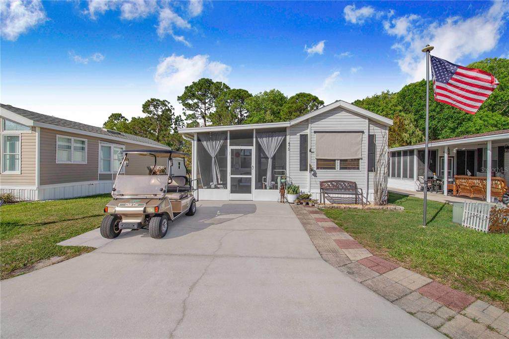 475 Pine Loop - Photo 1