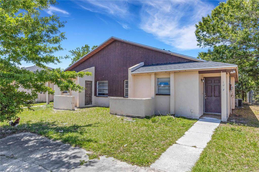 1047 / 1049 Captiva Point - Photo 1
