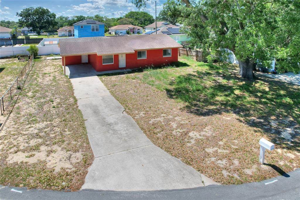 1554 Sarah Street - Photo 1