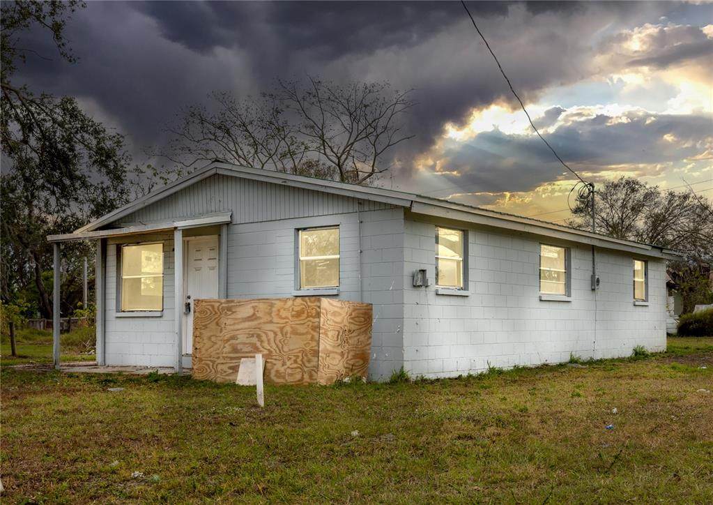 642 Peterson Street - Photo 1