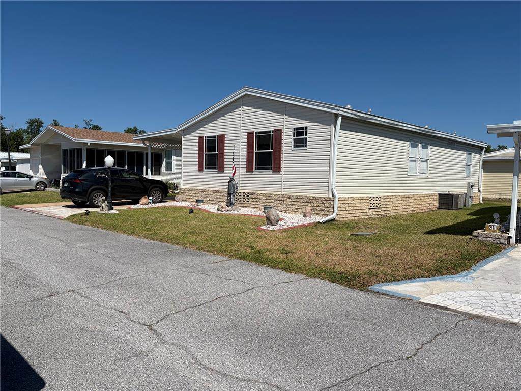 212 York Cottage Drive - Photo 1