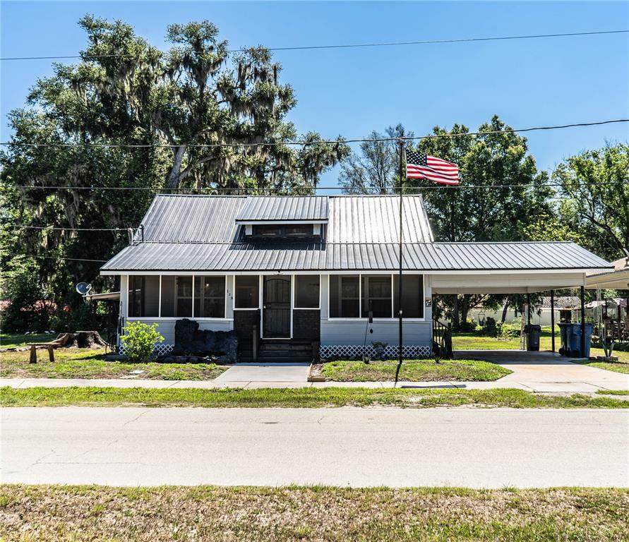 113 Pine Avenue - Photo 1