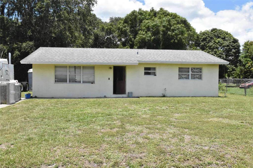 907 Pine Street - Photo 1