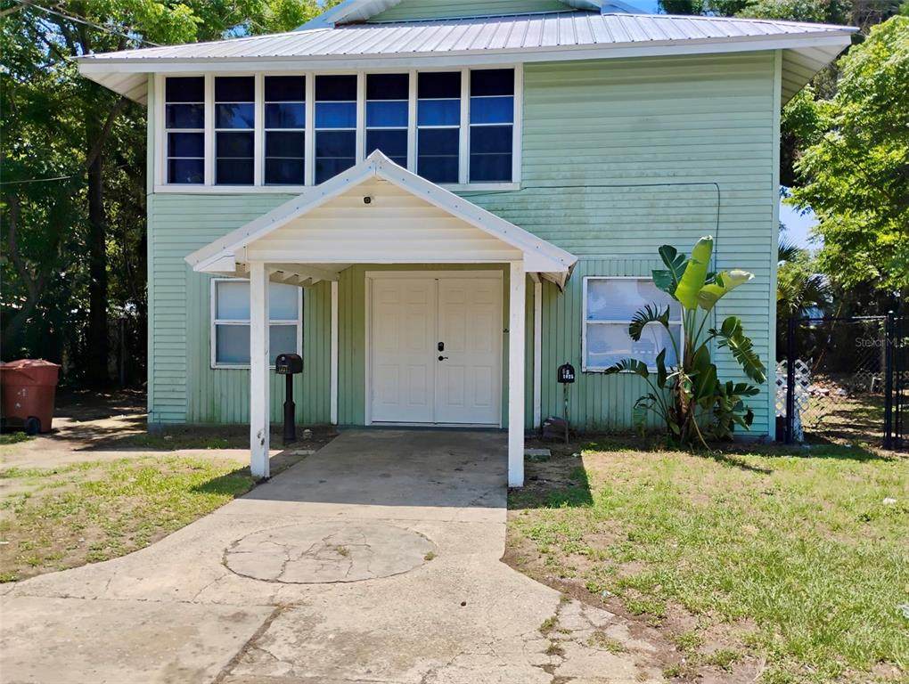 1025 Main Street - Photo 1