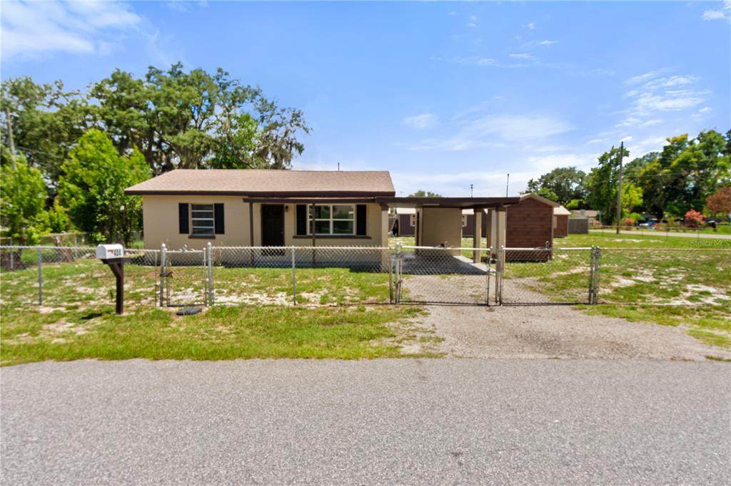 404 Armour Avenue - Photo 1