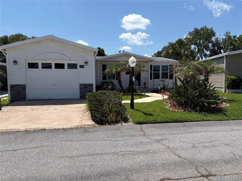 144 Victoria Drive - Photo 1
