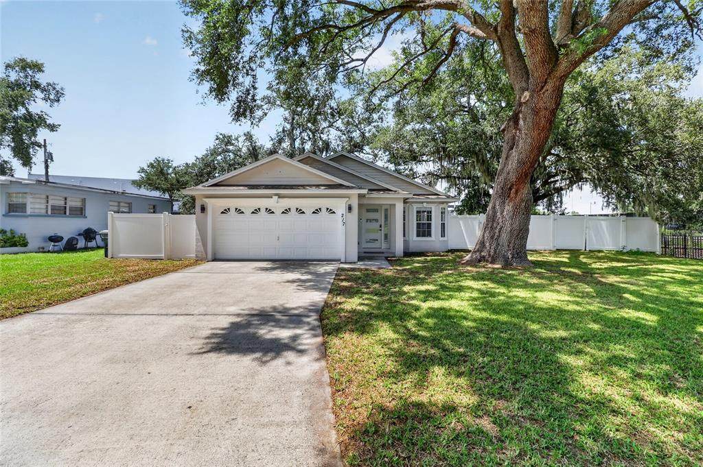 217 Edward Street - Photo 1