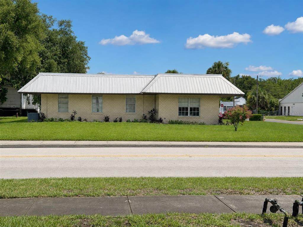 399 Avenue K - Photo 1