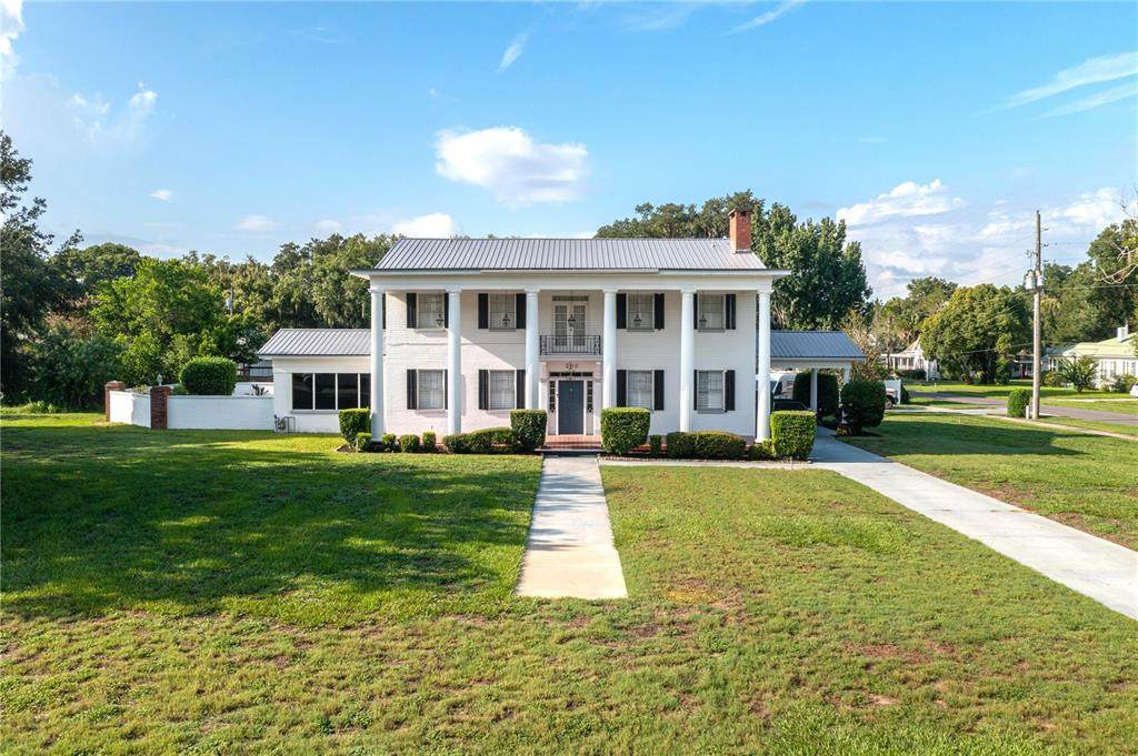300 3RD Street - Photo 1