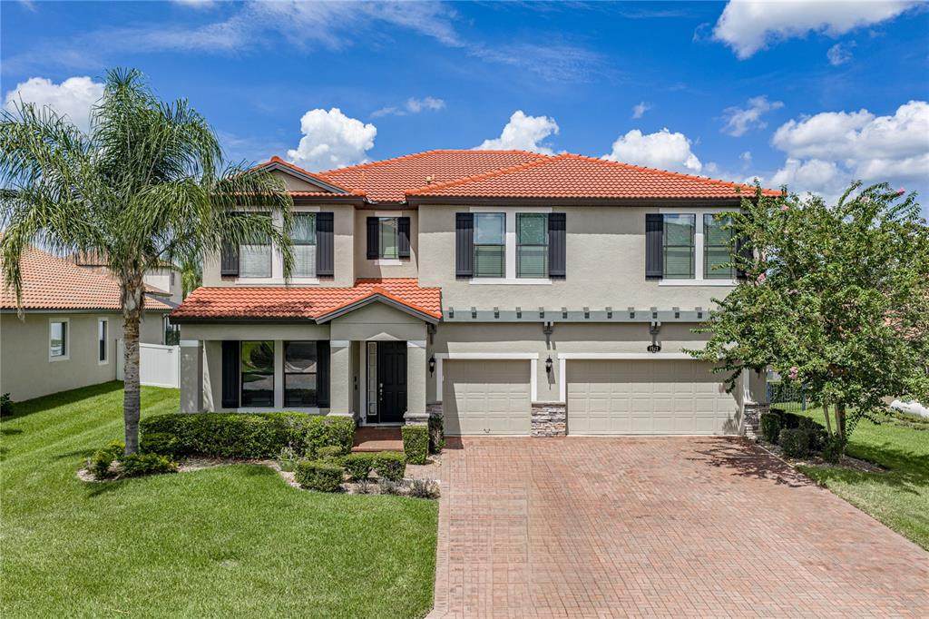1902 Via Lago Drive - Photo 1