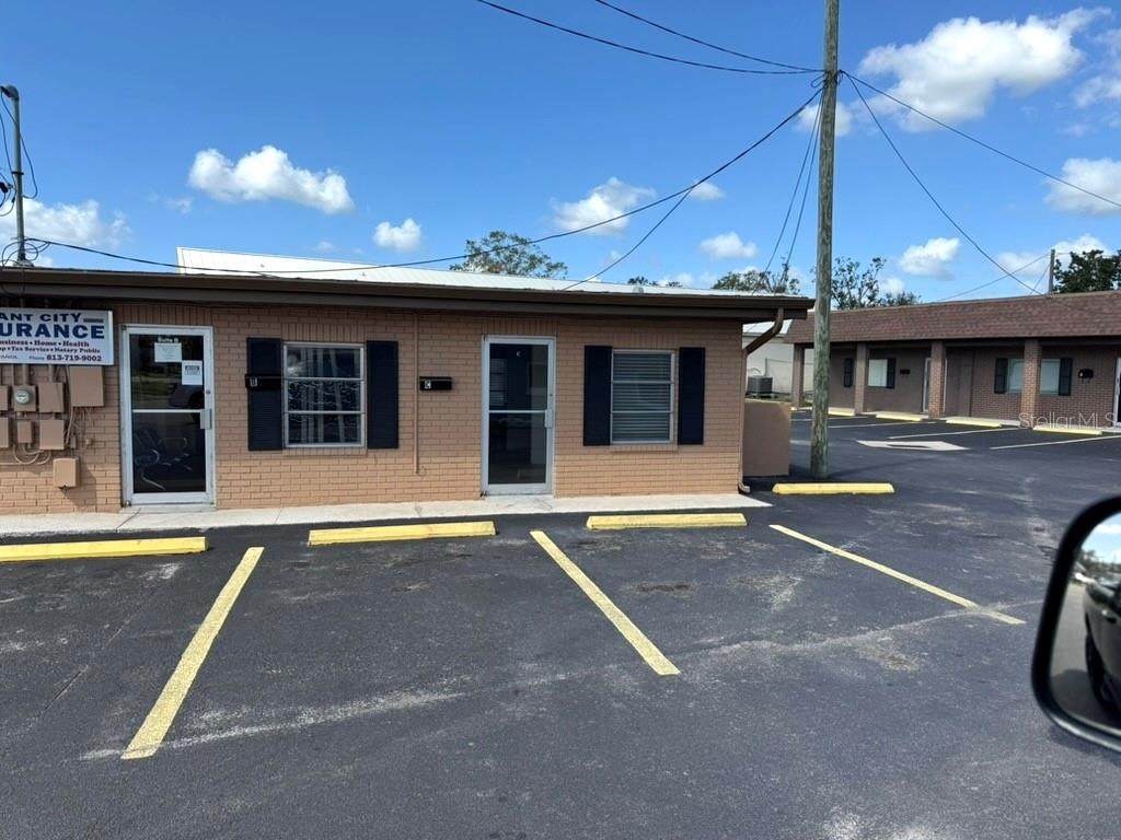 1804 Baker Street - Photo 1