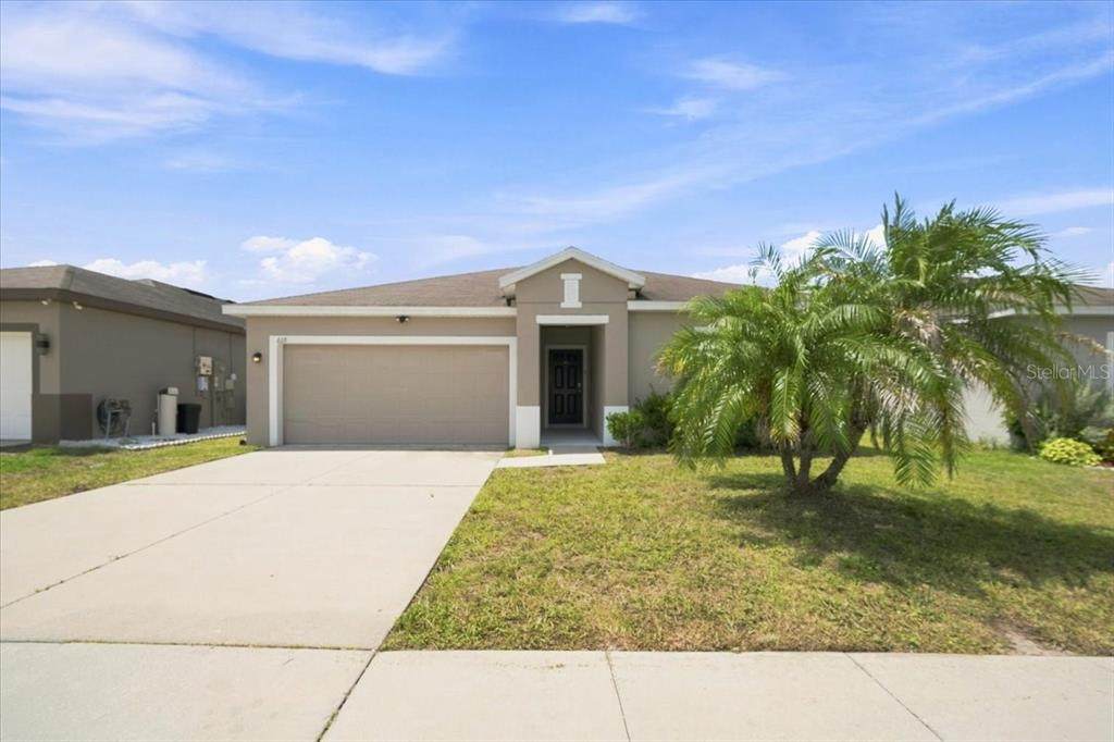 609 Lucerne Boulevard - Photo 1