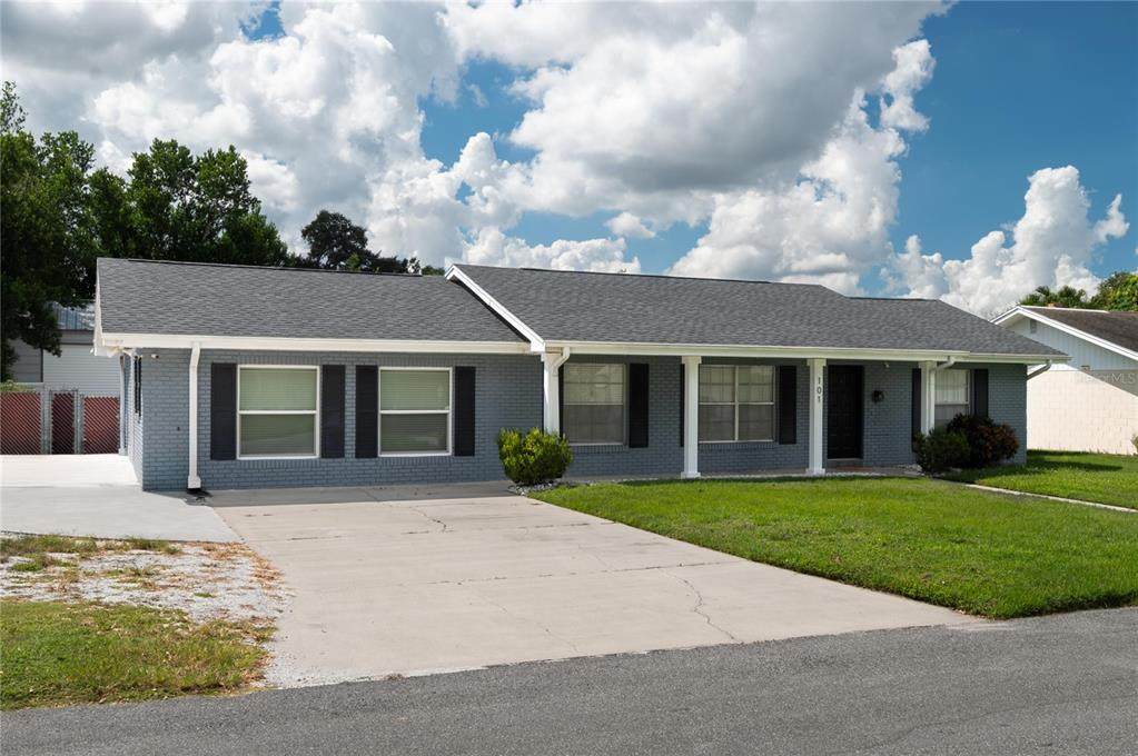 101 Sandburg Lane - Photo 1