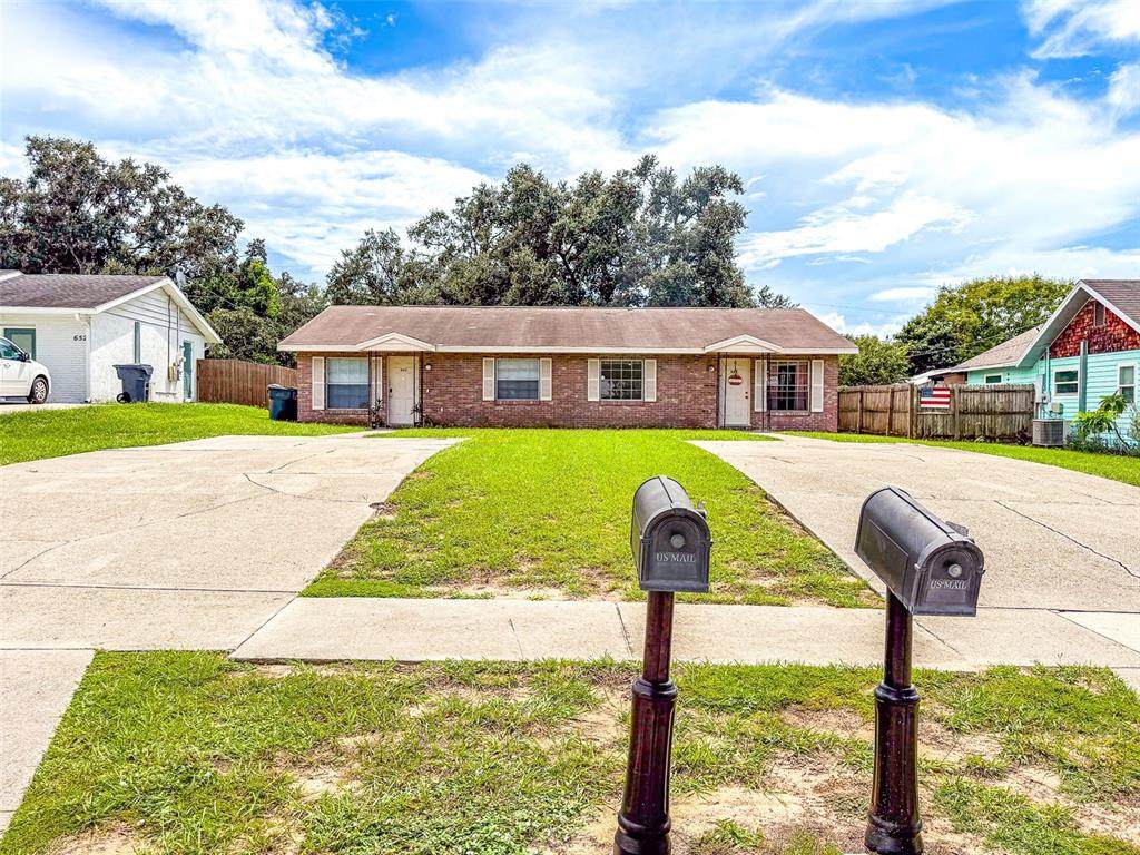 646 Beverly Drive - Photo 1