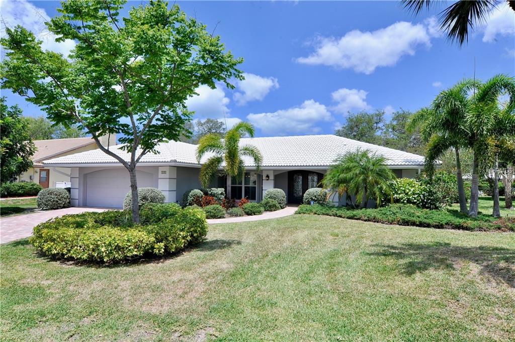 134 Yacht Harbor Drive - Photo 1