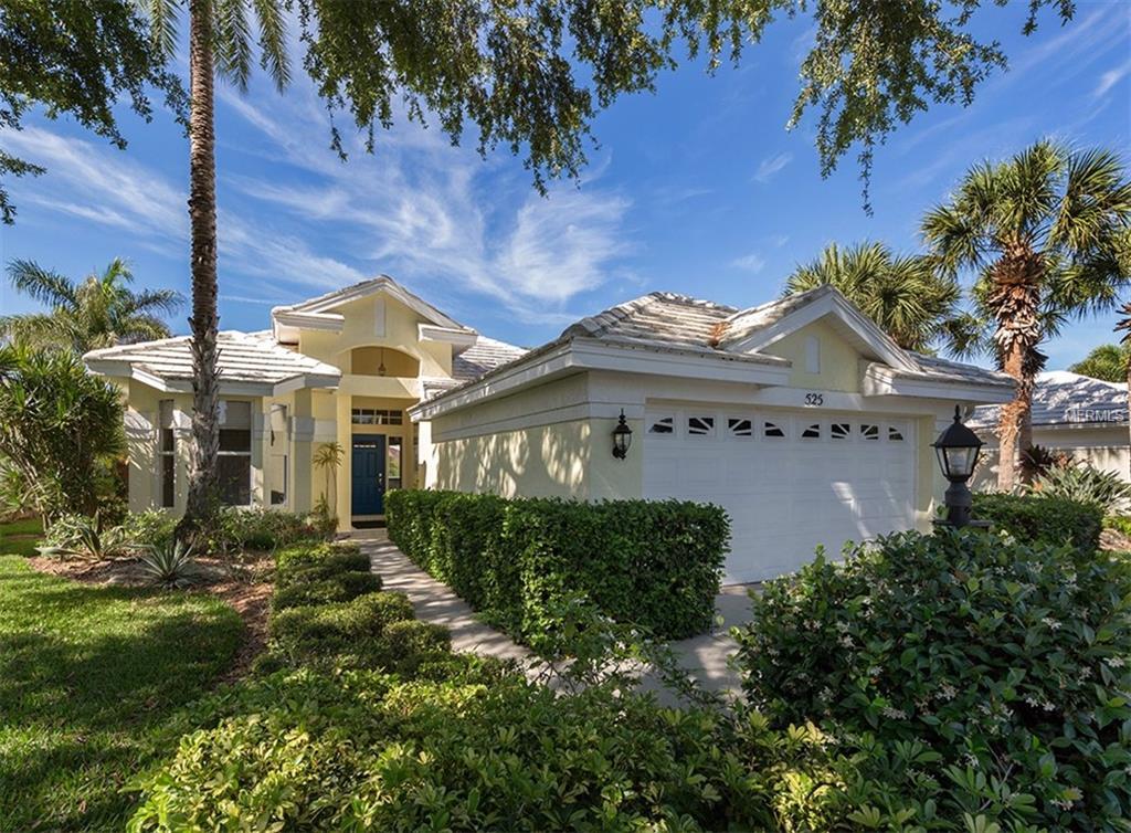 525 Fallbrook Drive - Photo 1