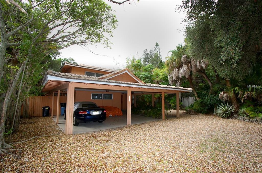 5207 Winding Way - Photo 1