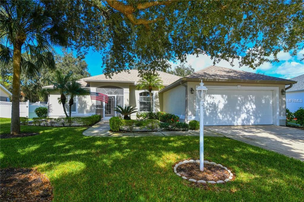 953 Cypress Avenue - Photo 1