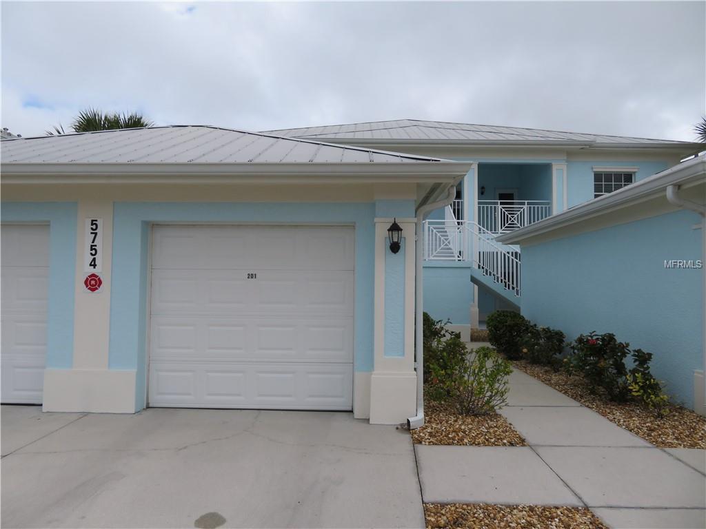 5754 Sabal Trace Drive - Photo 1