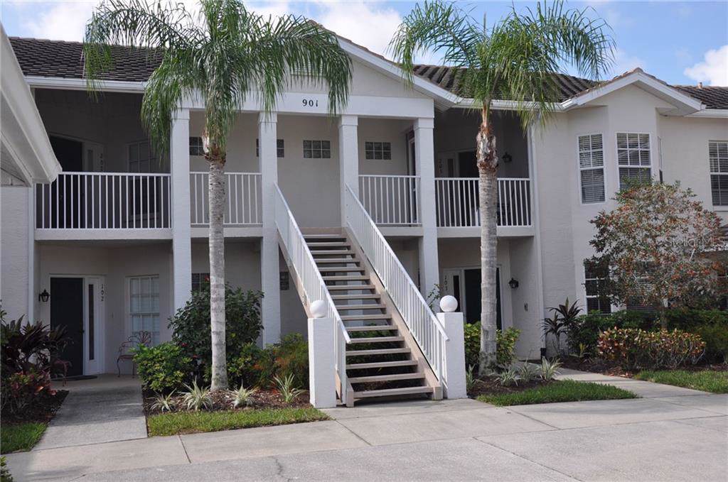 901 Addington Court - Photo 1