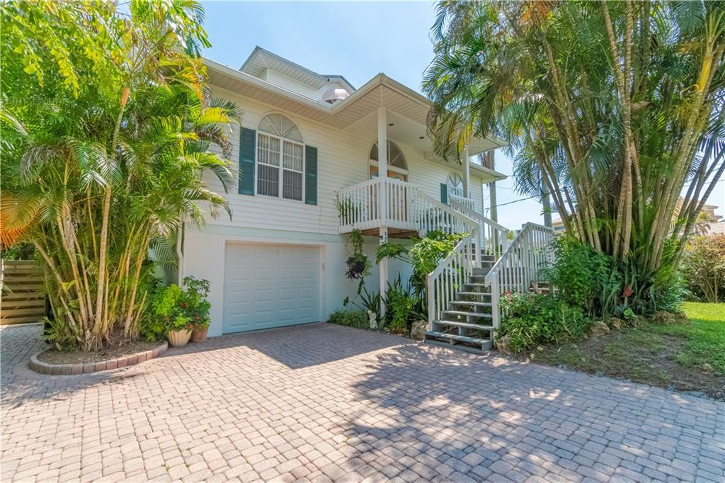 121 Shoreland Drive - Photo 1