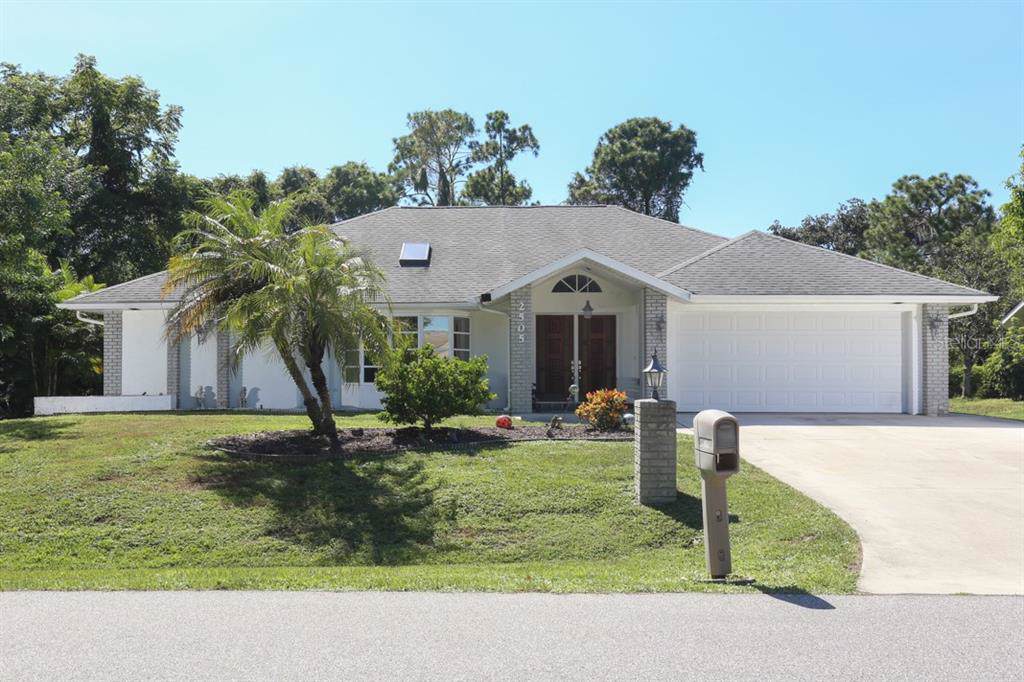 2505 Woodyglen Street - Photo 1