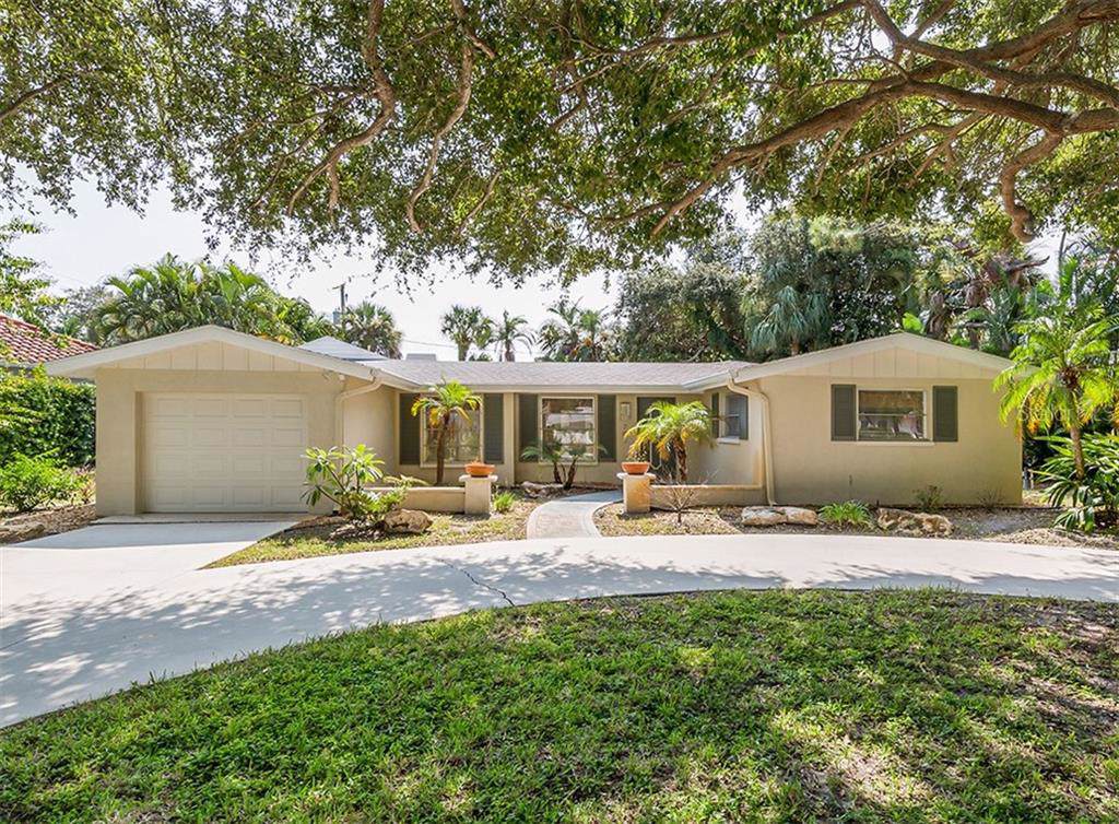 705 Armada Road - Photo 1