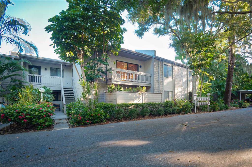 1621 Boathouse Circle - Photo 1