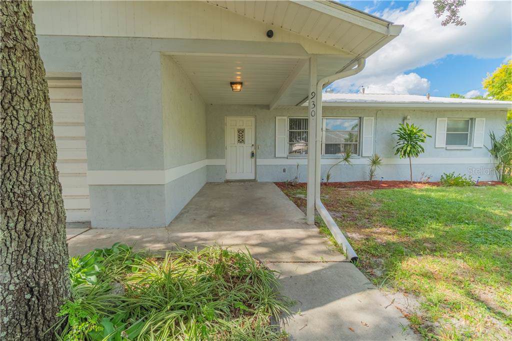 930 Royal Road - Photo 1
