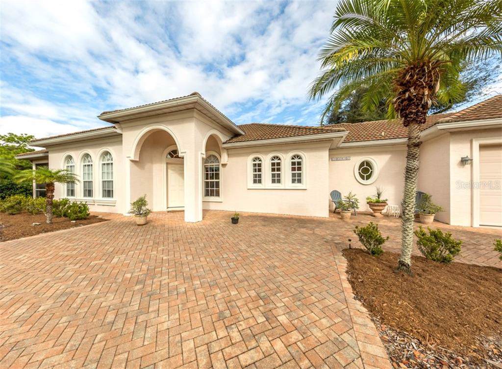 630 Madrid Avenue - Photo 1