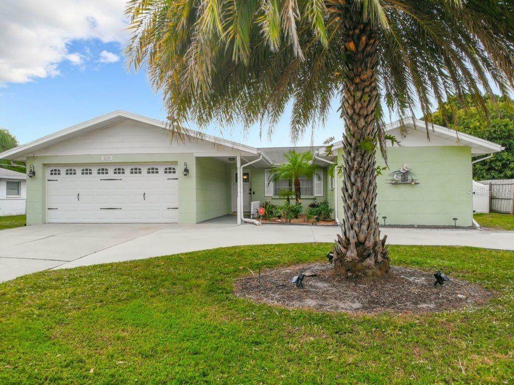 228 Center Road - Photo 1