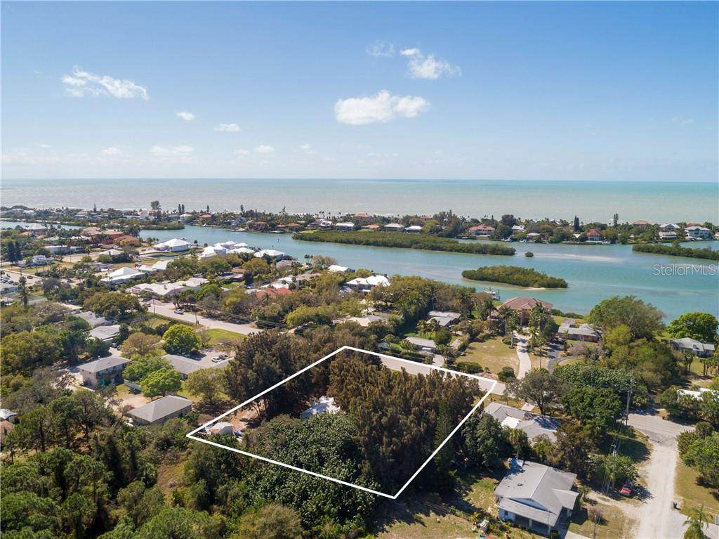 710 Bayshore Road - Photo 1