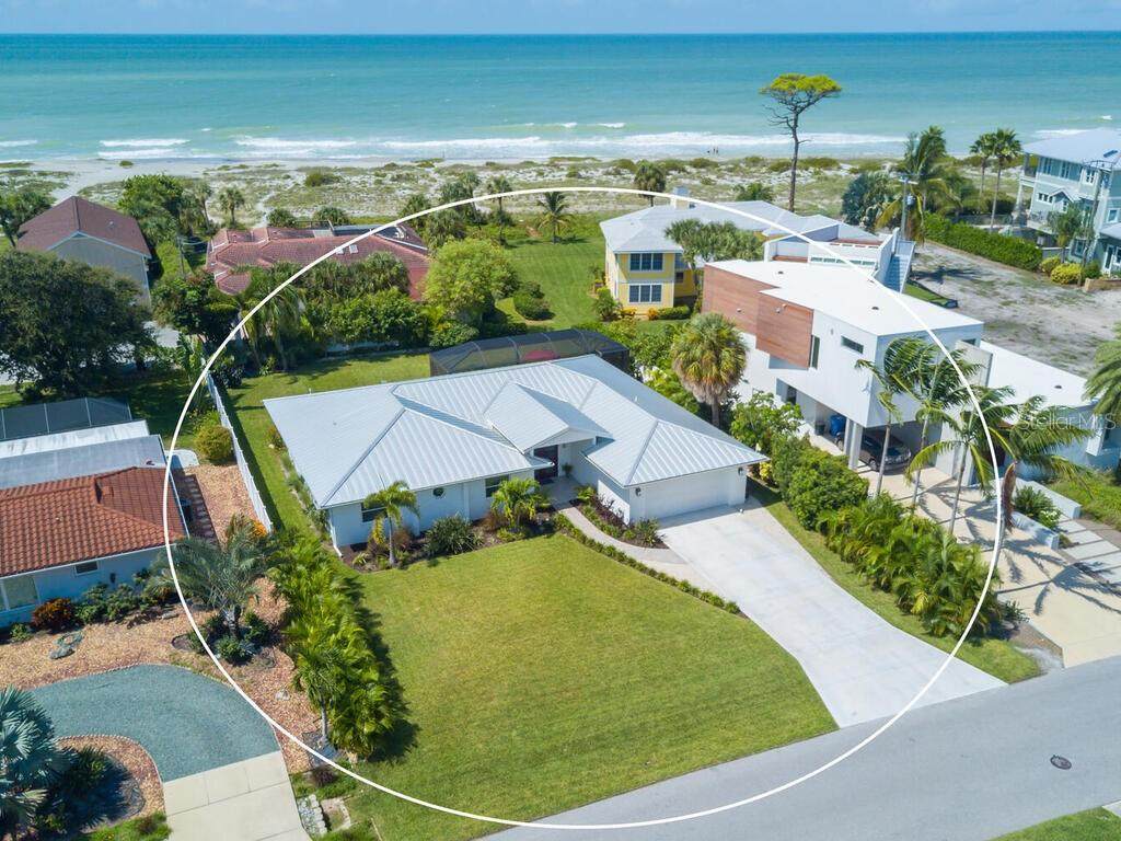 709 Valencia Road - Photo 1
