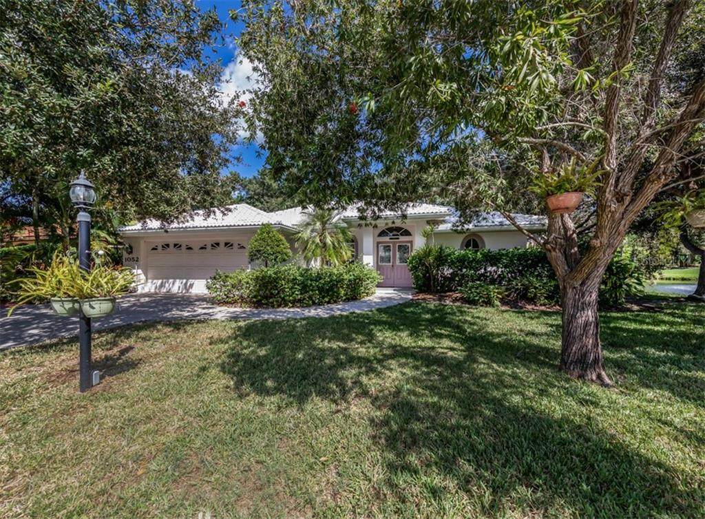 1052 Truman Street - Photo 1