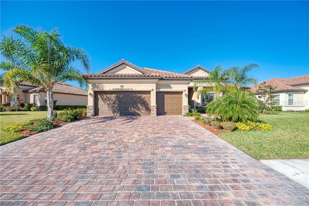 20426 Passagio Drive - Photo 1