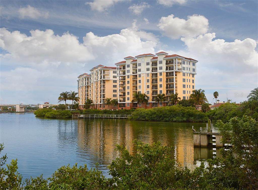 157 Tampa Avenue - Photo 1