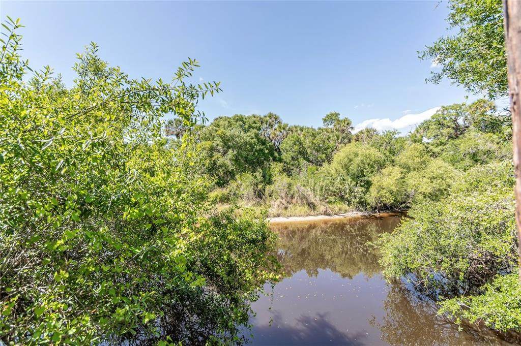 180 Palm Dr - Photo 1