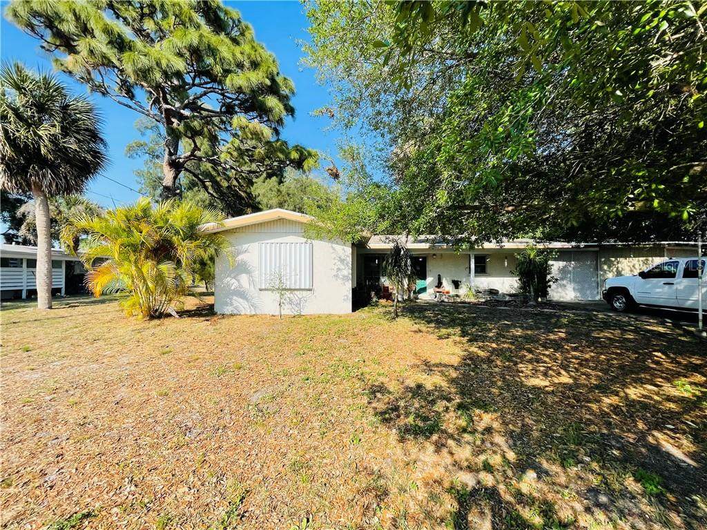 1641 Banyan Drive - Photo 1