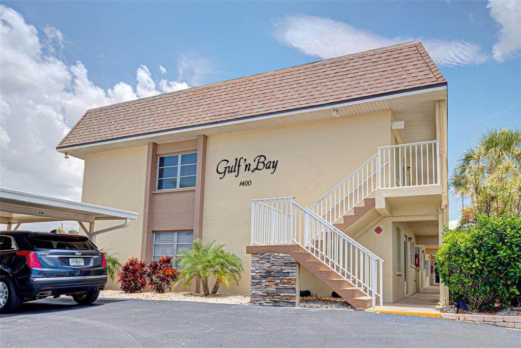 1400 Tarpon Center Drive - Photo 1