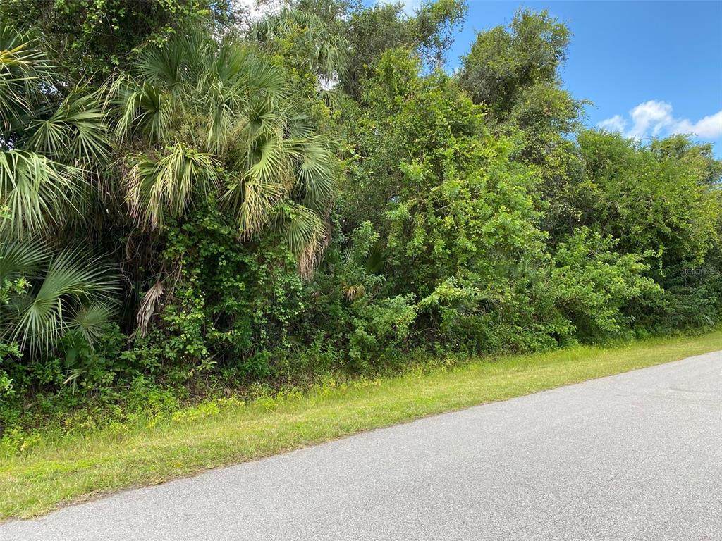 Lothair Avenue - Photo 1