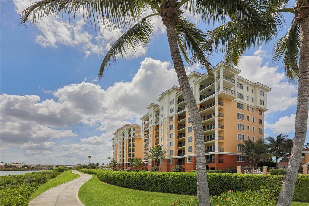 147 Tampa Avenue - Photo 1