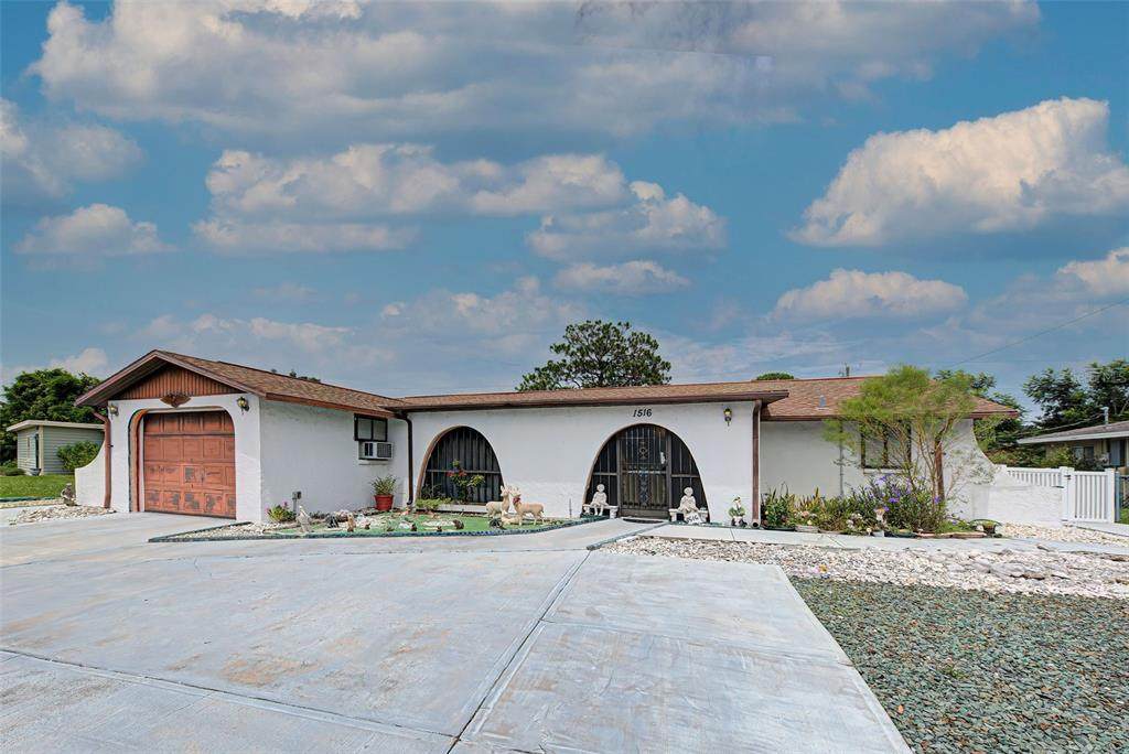 1516 Overbrook Road - Photo 1