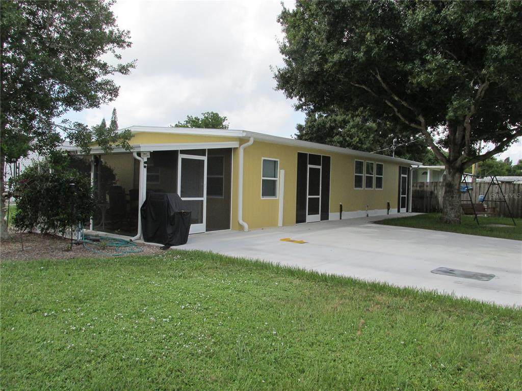 213 Jessica Street - Photo 1
