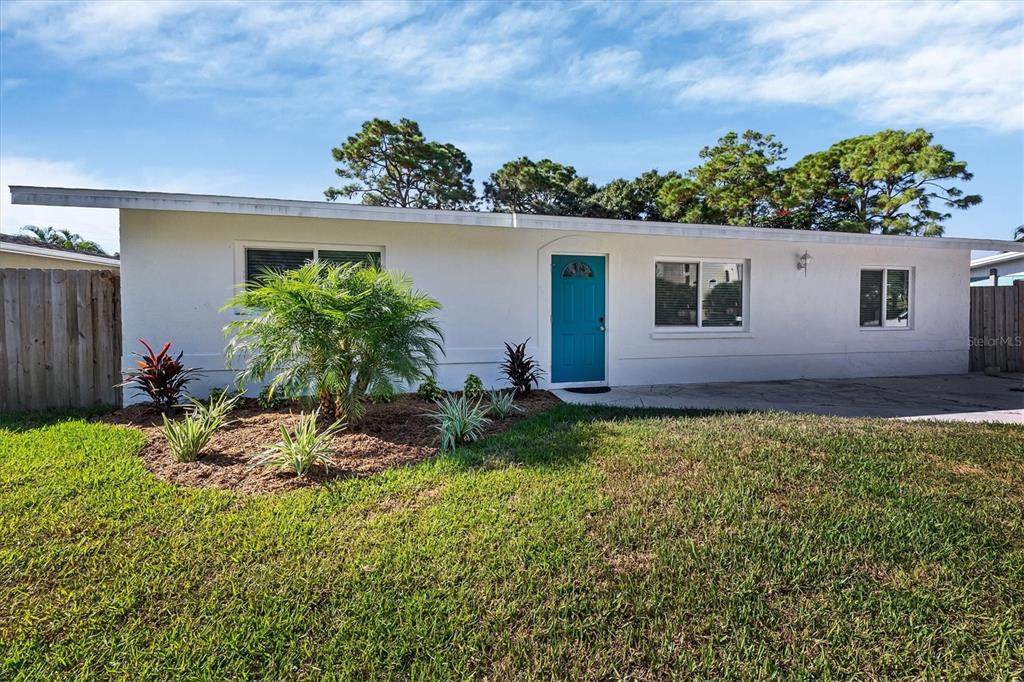 320 Field Avenue - Photo 1