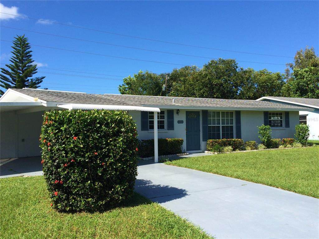 1752 Banyan Drive - Photo 1