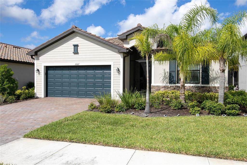 20817 Cattail Boulevard - Photo 1