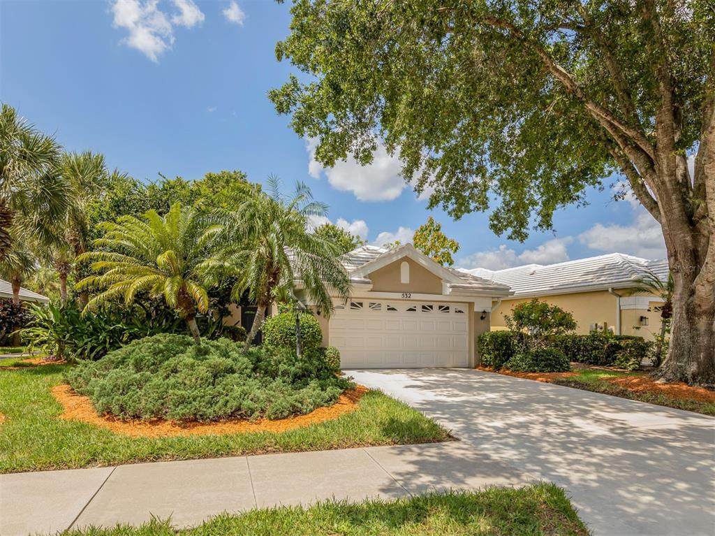 532 Fallbrook Drive - Photo 1