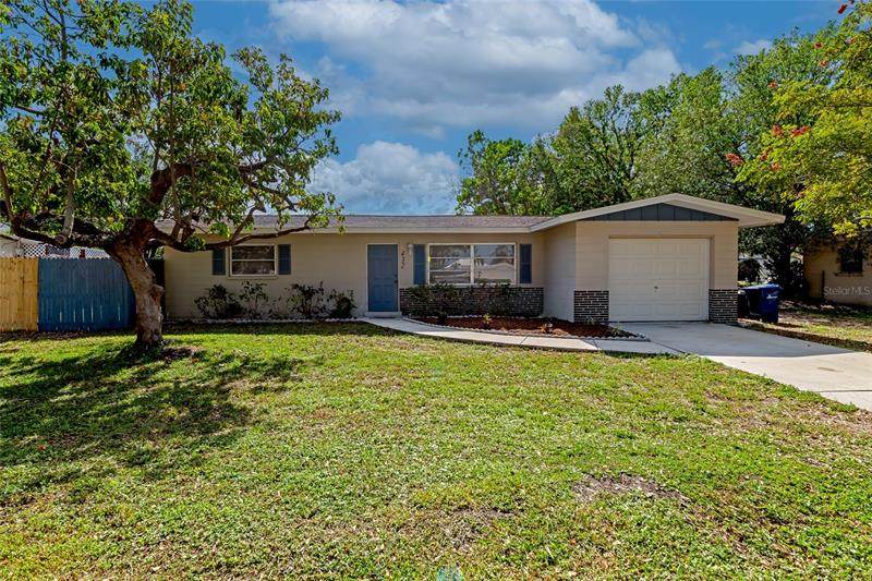 432 Center Road - Photo 1